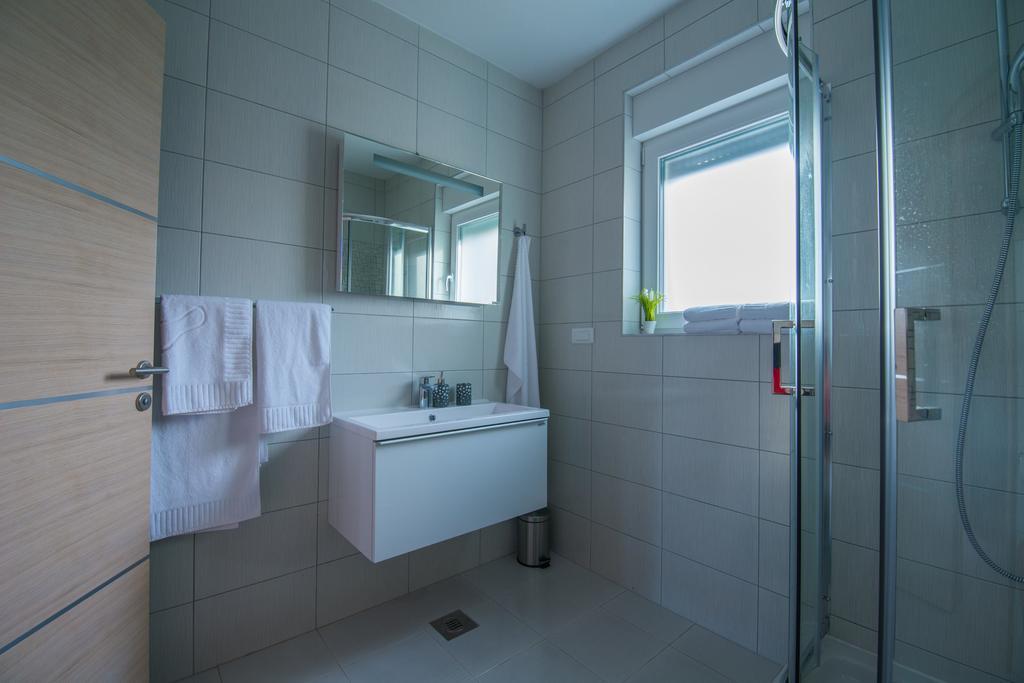 Villa Ljubica Vodice Ngoại thất bức ảnh