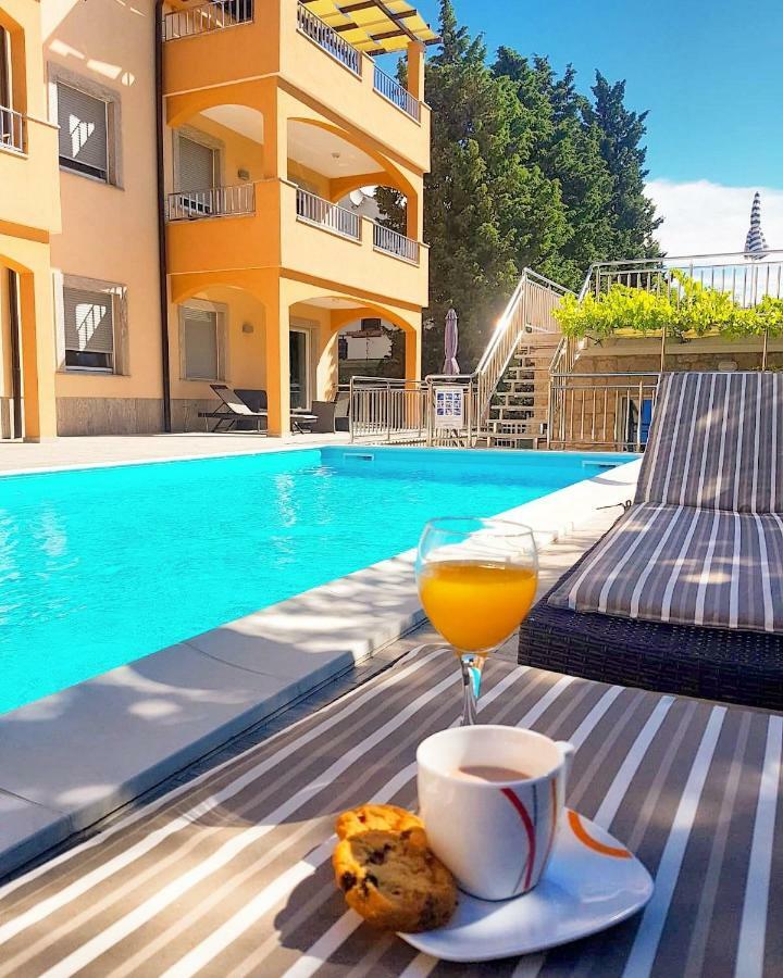 Villa Ljubica Vodice Ngoại thất bức ảnh